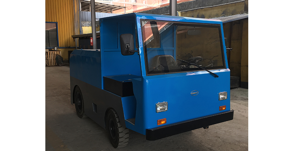 DQ系列蓄電池牽引車(chē)